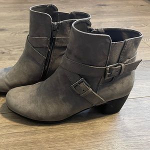 Croft&Borrow Ortholite Ankle Boots